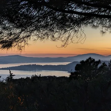Les Trois Chênes, Piscine Privée&vue Sur Golfe De Saint Tropez Les Issambres