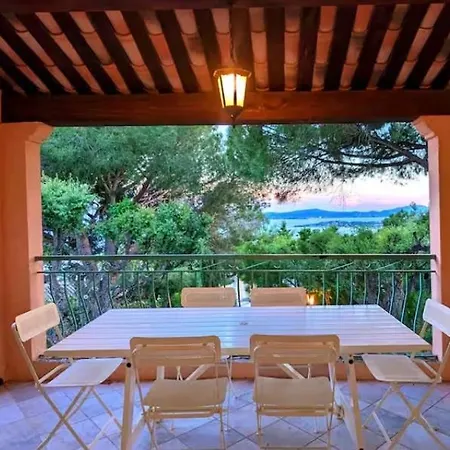 Villa Les Trois Chênes, Piscine Privée&vue Sur Golfe De Saint Tropez *